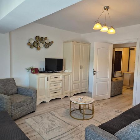 Suceava Apartment Екстер'єр фото